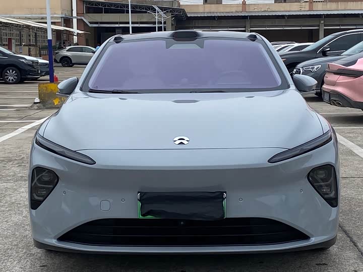 Фото 2 - Nio ET7