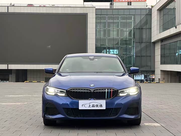 Фото 2 - BMW 3 Series