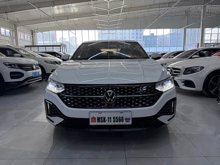 Фото 2 - Volkswagen Lavida