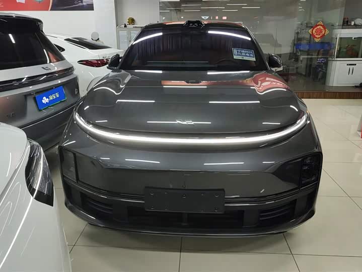 Фото 2 - LiXiang L7