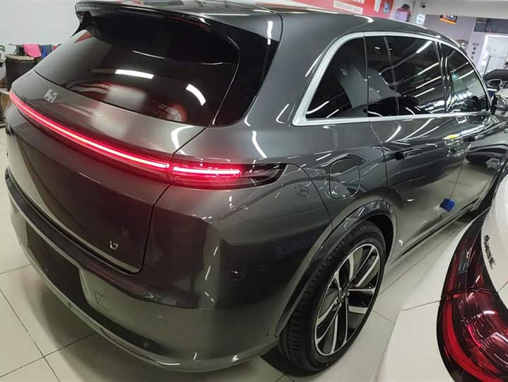 Фото 3 - LiXiang L7