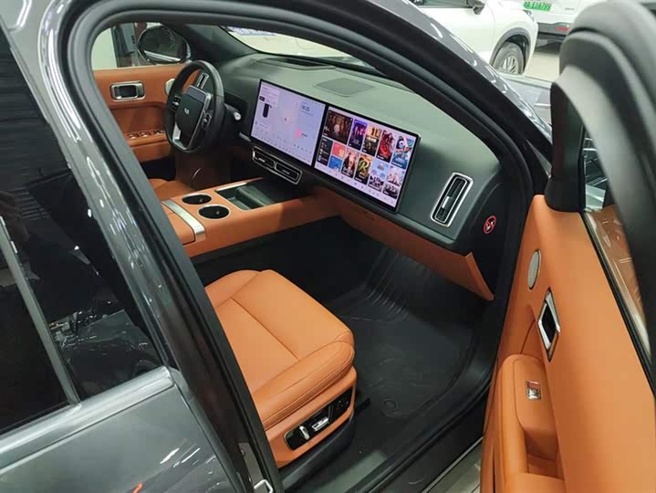 Фото 7 - LiXiang L7