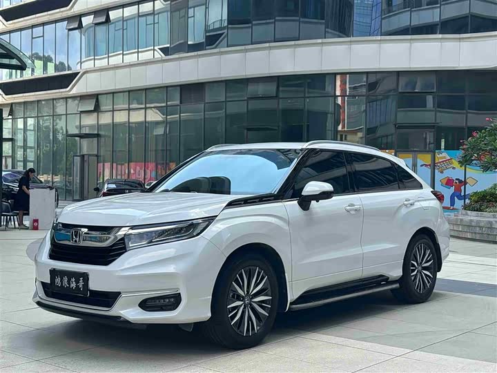 Фото 1 - Honda Avancier