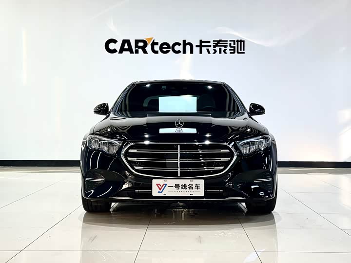 Фото 2 - Mercedes-Benz E-Class