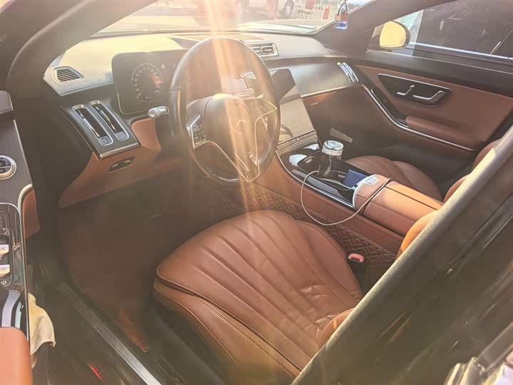 Фото 3 - Mercedes-Benz S-Class