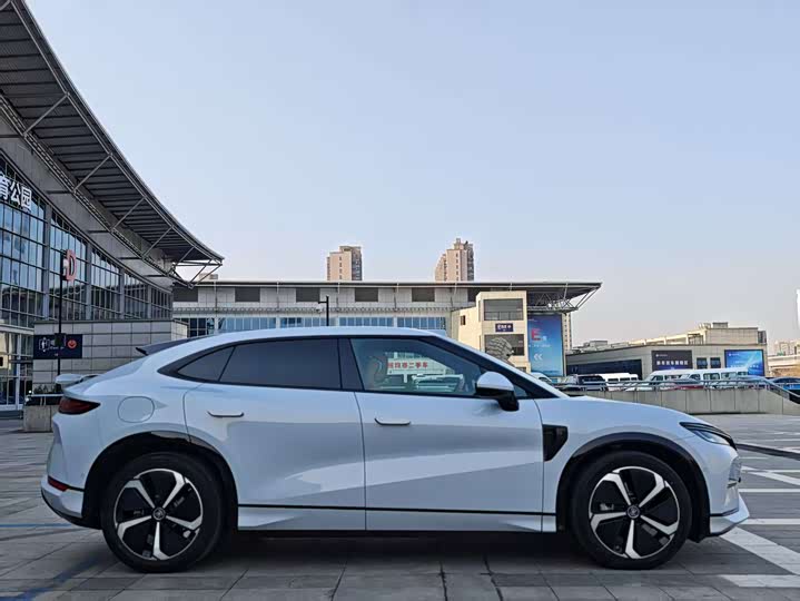 Фото 8 - BYD Song L