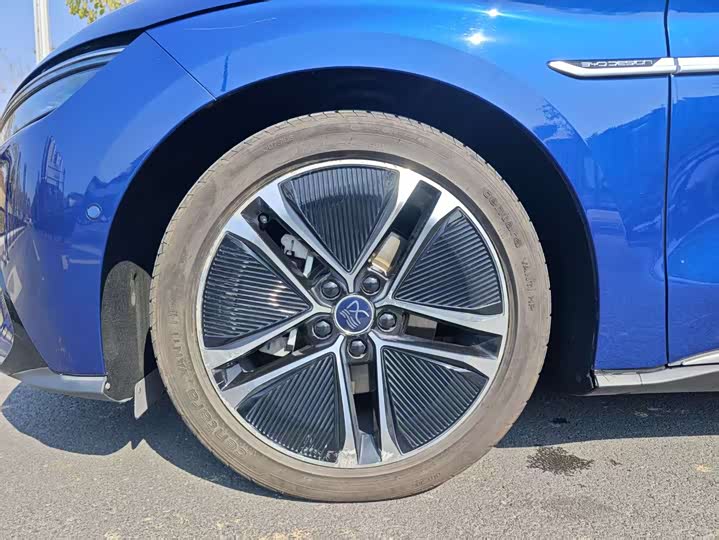 Фото 6 - BYD Han