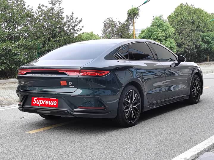 Фото 4 - BYD Han