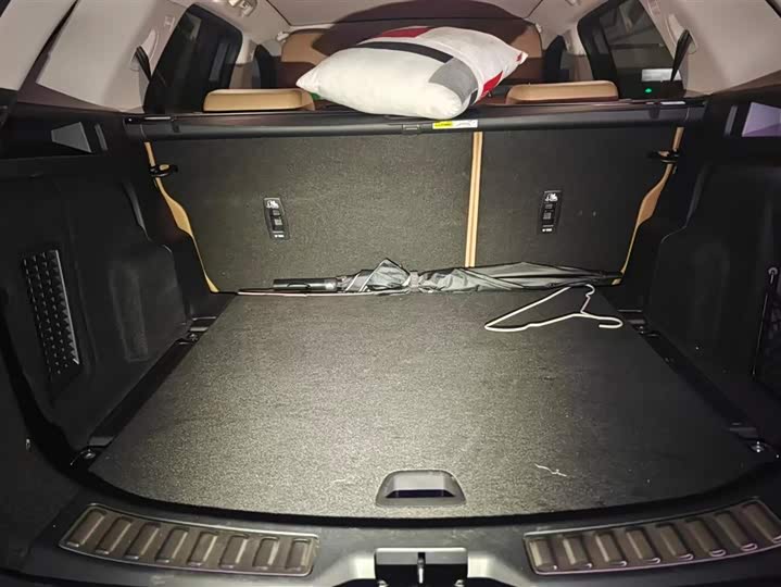 Фото 4 - Land Rover Discovery Sport