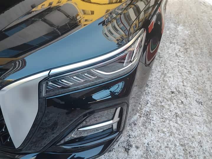 Фото 5 - Hongqi HS5