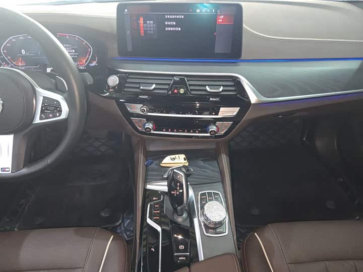 Фото 6 - BMW 5 Series