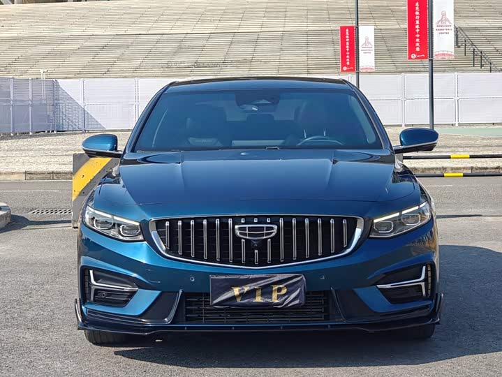 Фото 2 - Geely Preface