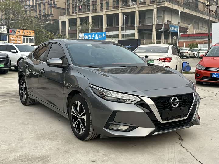 Фото 3 - Nissan Sylphy