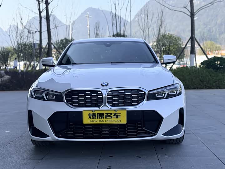 Фото 2 - BMW 3 Series