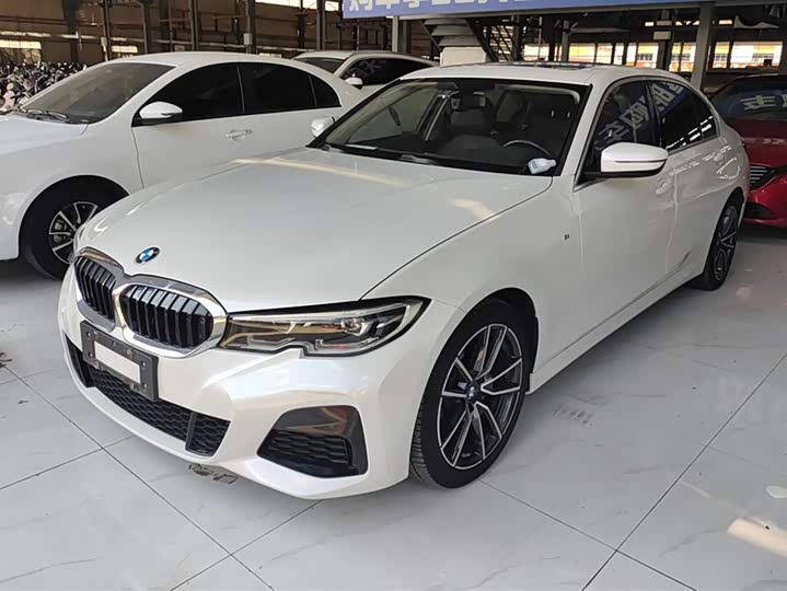 Фото 1 - BMW 3 Series