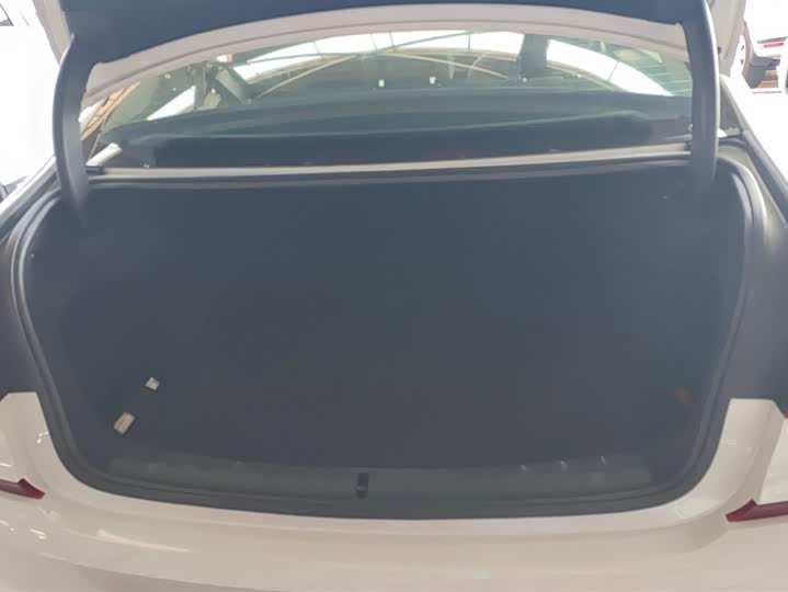 Фото 4 - BMW 3 Series