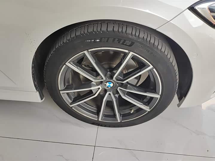 Фото 6 - BMW 3 Series