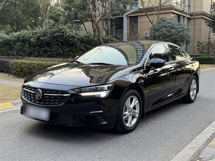 Фото 1 - Buick Regal