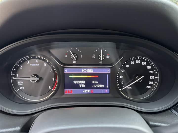 Фото 7 - Buick Regal