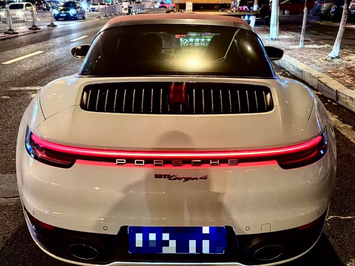 Фото 6 - Porsche 911