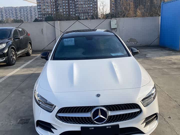 Фото 1 - Mercedes-Benz A-Class