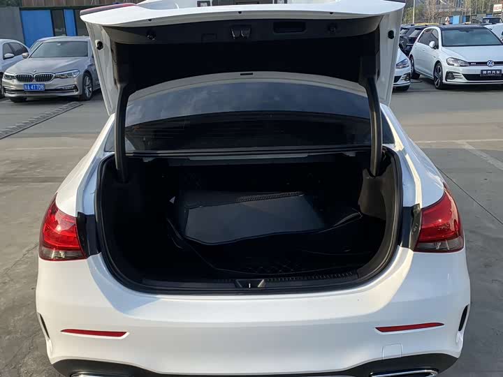 Фото 5 - Mercedes-Benz A-Class