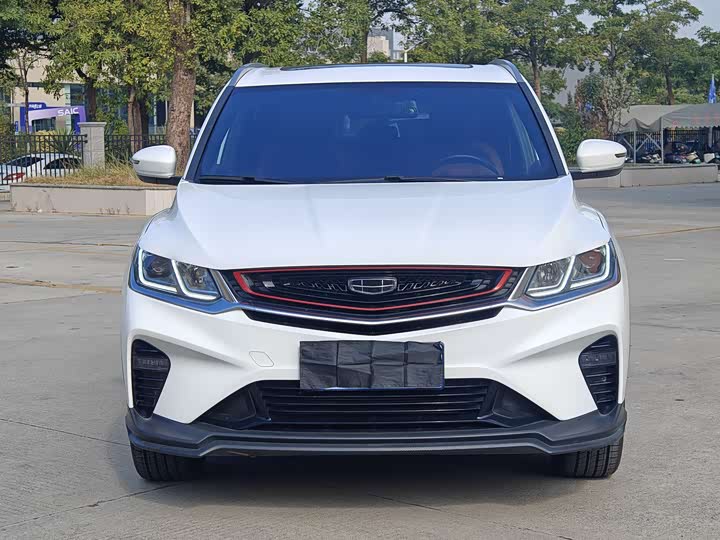 Фото 2 - Geely Coolray