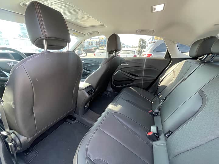 Фото 6 - Buick Verano