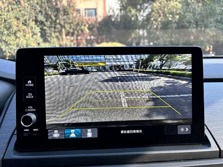 Фото 7 - Honda Elysion