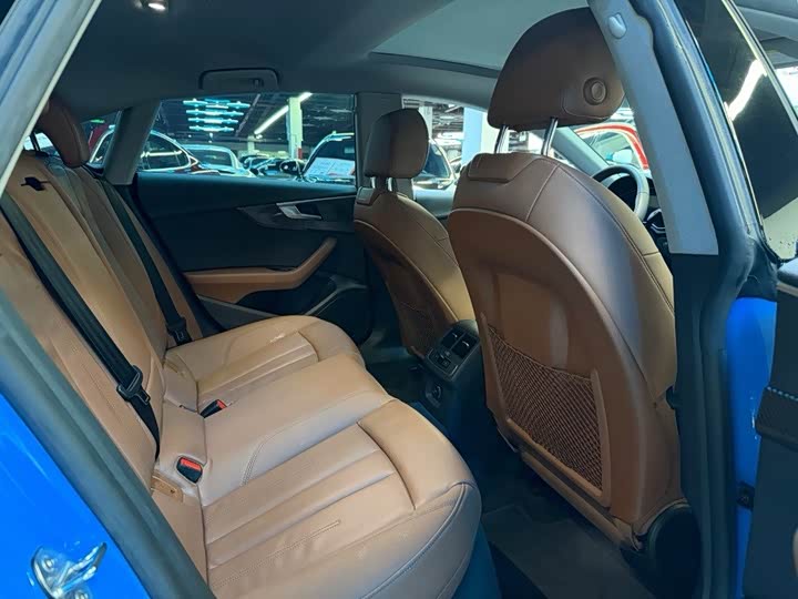 Фото 7 - Audi A5