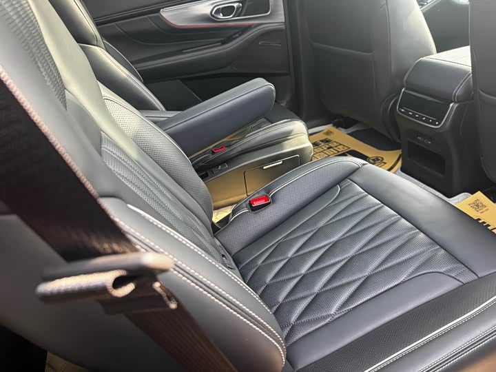 Фото 8 - GAC Trumpchi GS8