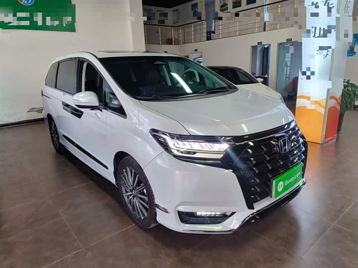 Фото 4 - Honda Elysion