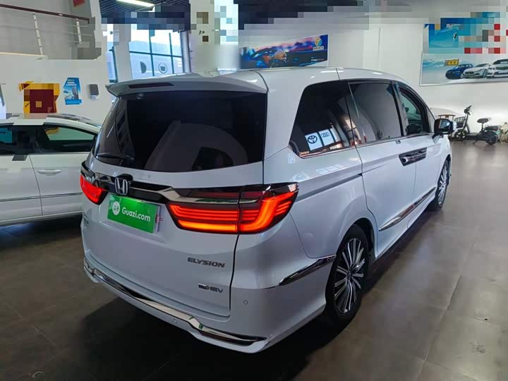 Фото 7 - Honda Elysion