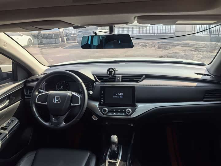 Фото 6 - Honda Envix