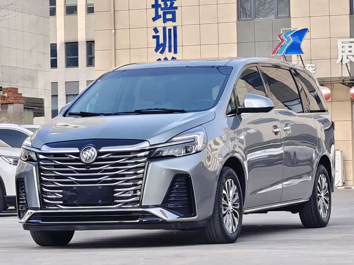 Фото 1 - Buick GL8 ES