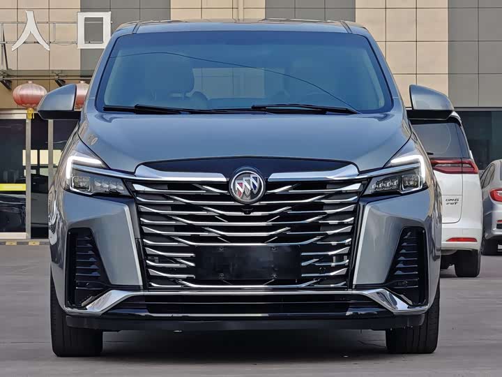 Фото 2 - Buick GL8 ES