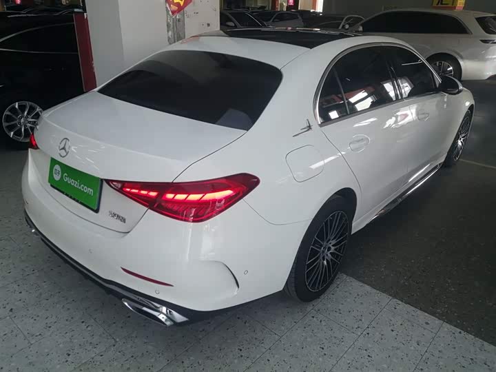 Фото 7 - Mercedes-Benz C-Class