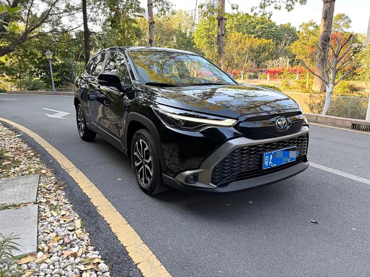 Фото 3 - Toyota Frontlander