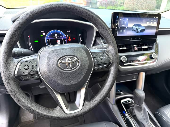 Фото 8 - Toyota Frontlander