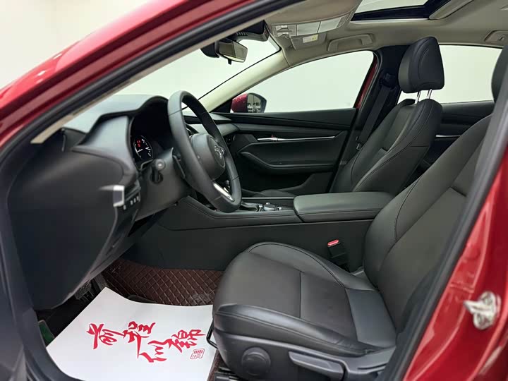 Фото 7 - Mazda 3 (Axela)