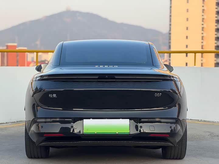 Фото 5 - Zeekr 007