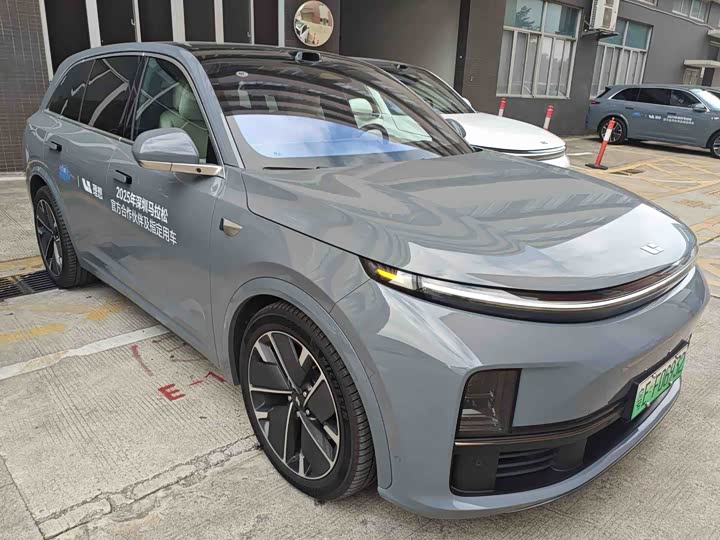 Фото 2 - LiXiang L7