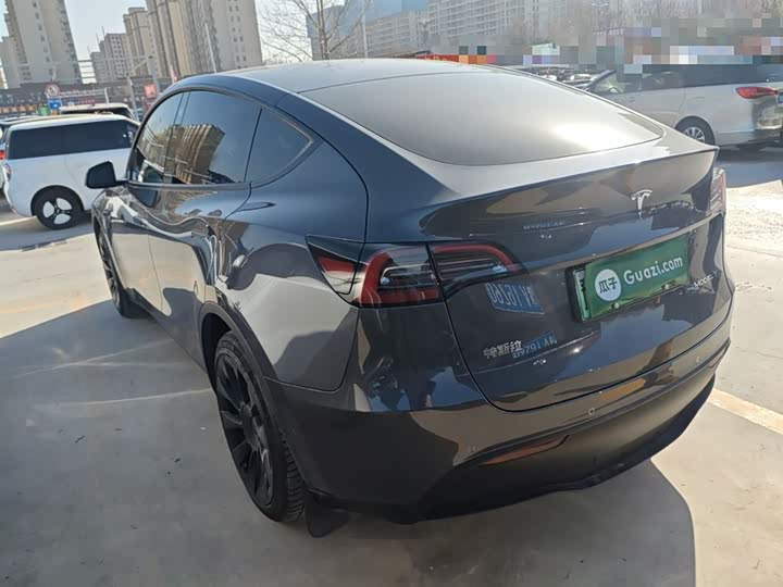 Фото 5 - Tesla Model Y