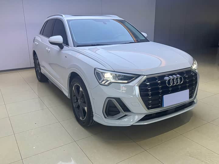 Фото 3 - Audi Q3