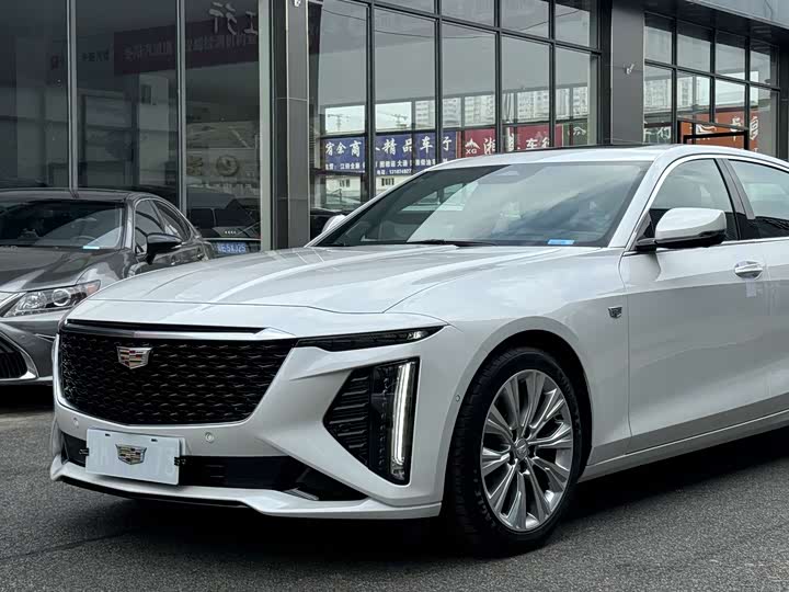 Фото 2 - Cadillac CT6