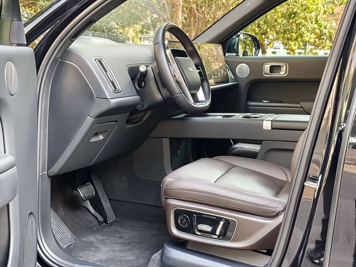 Фото 5 - LiXiang L9