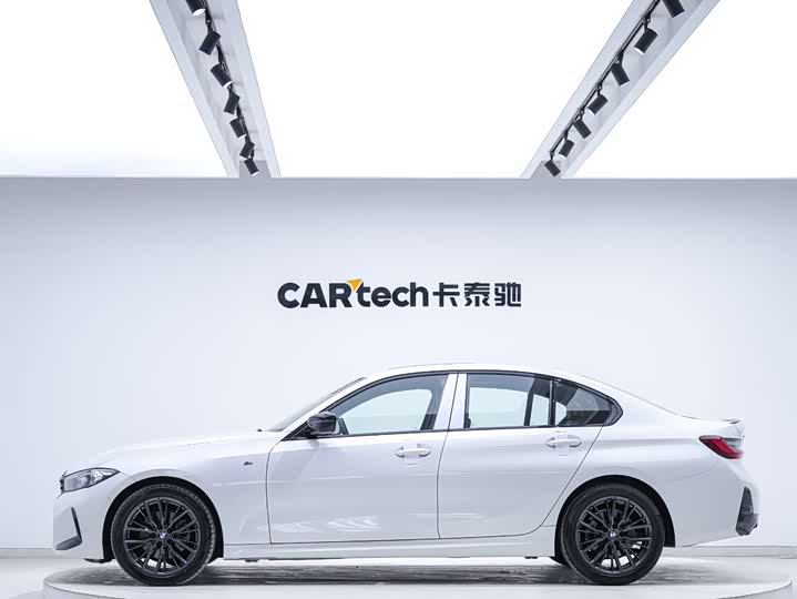 Фото 2 - BMW 3 Series