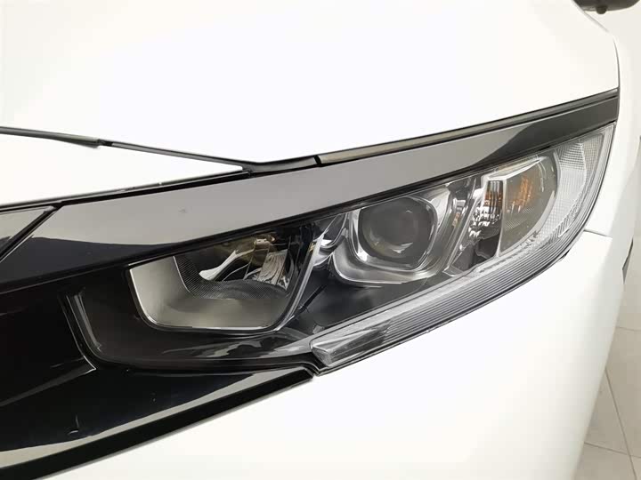 Фото 7 - Honda Civic