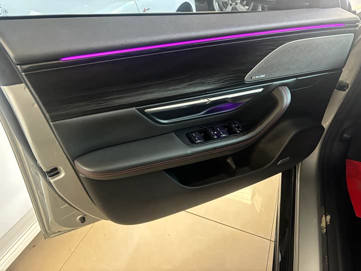 Фото 5 - XPeng P7