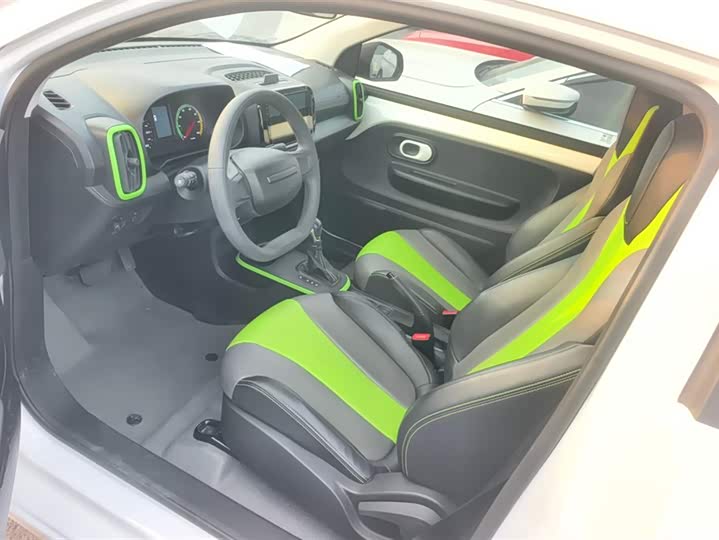 Фото 9 - Roewe Clever